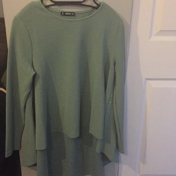 Green long blouse with belt - Picture 1 of 1